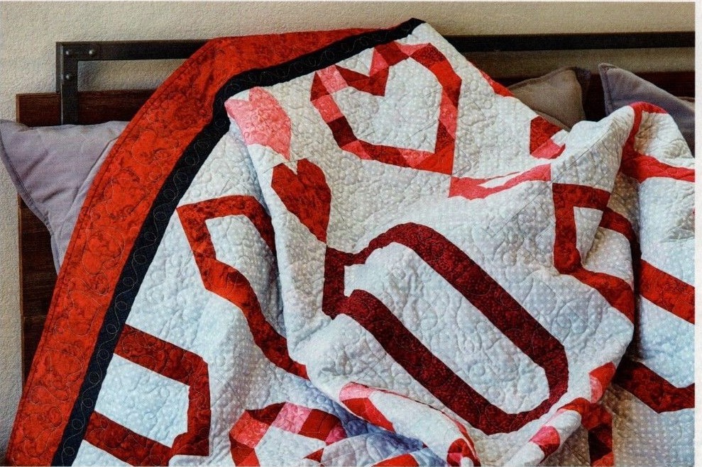 Chain Of Hearts Quilt Pattern Pieced AD