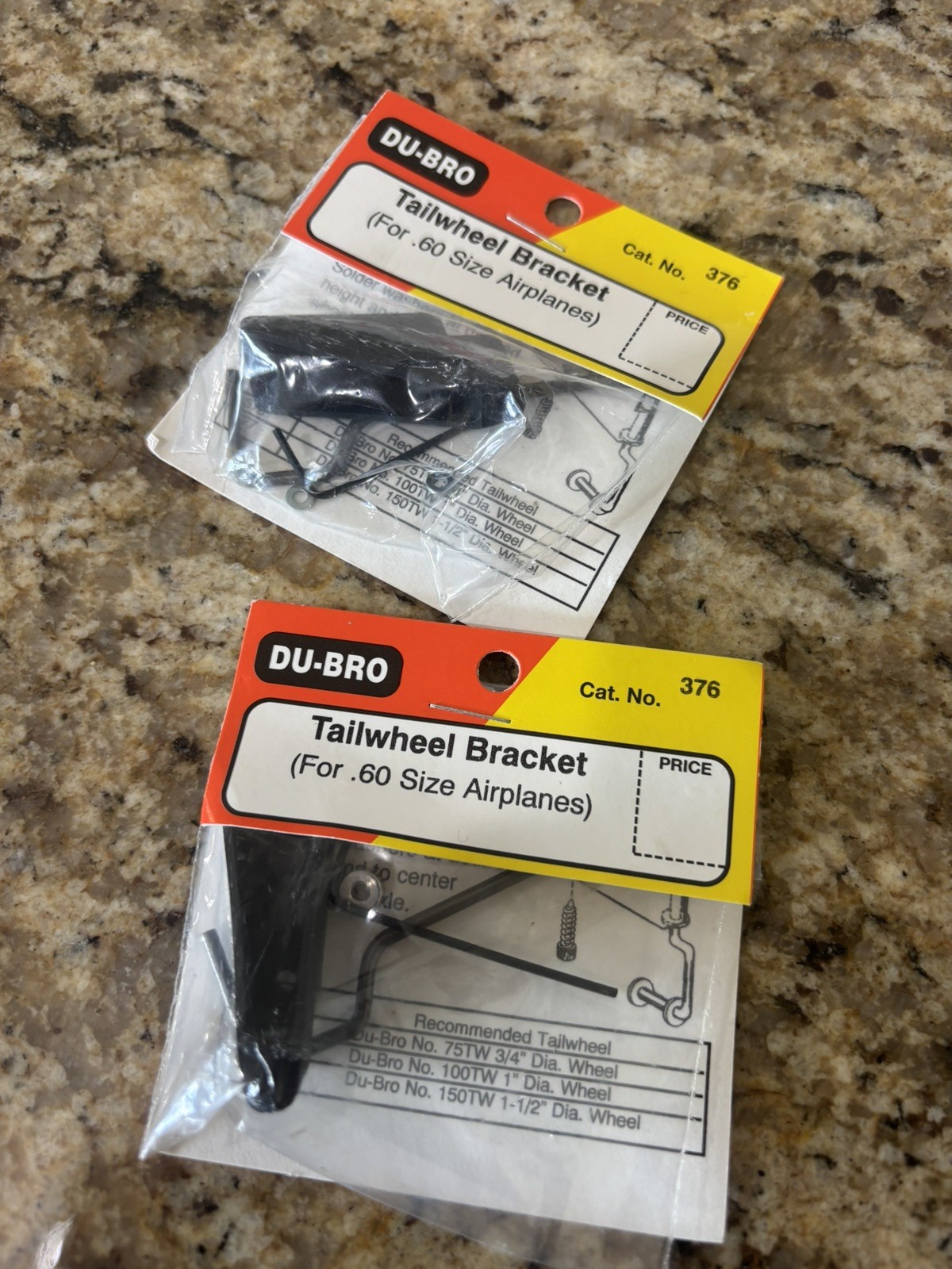 2x Du-Bro Tailwheel Bracket For .60 Size Airplanes - DUB376 - New - QTY2