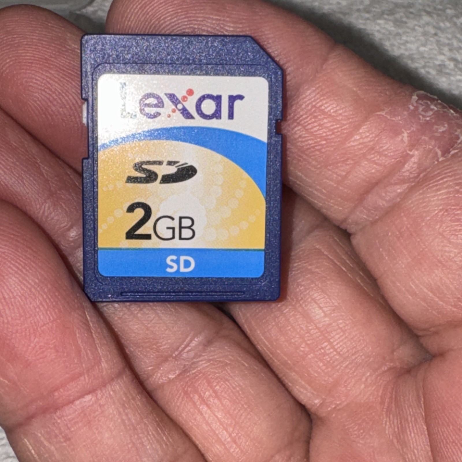 Lexar SD Secure Digital 2 GB Memory Card Used In Plastic Case UNTESTED