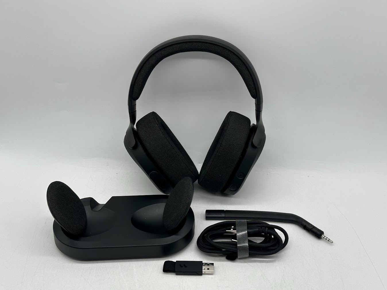 Fractal Design Scape Dark Wireless Gaming Headset - Black