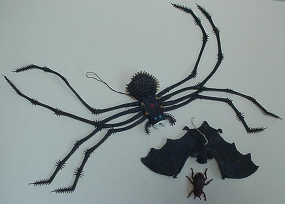 Rubber Black Spider 17" 1970s Bat Vintage