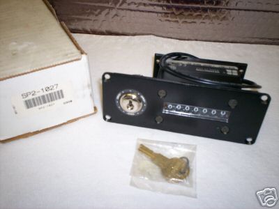 REDINGTON SP2-1027 KEYED COUNTER 115V 60 HZ 8W NEW