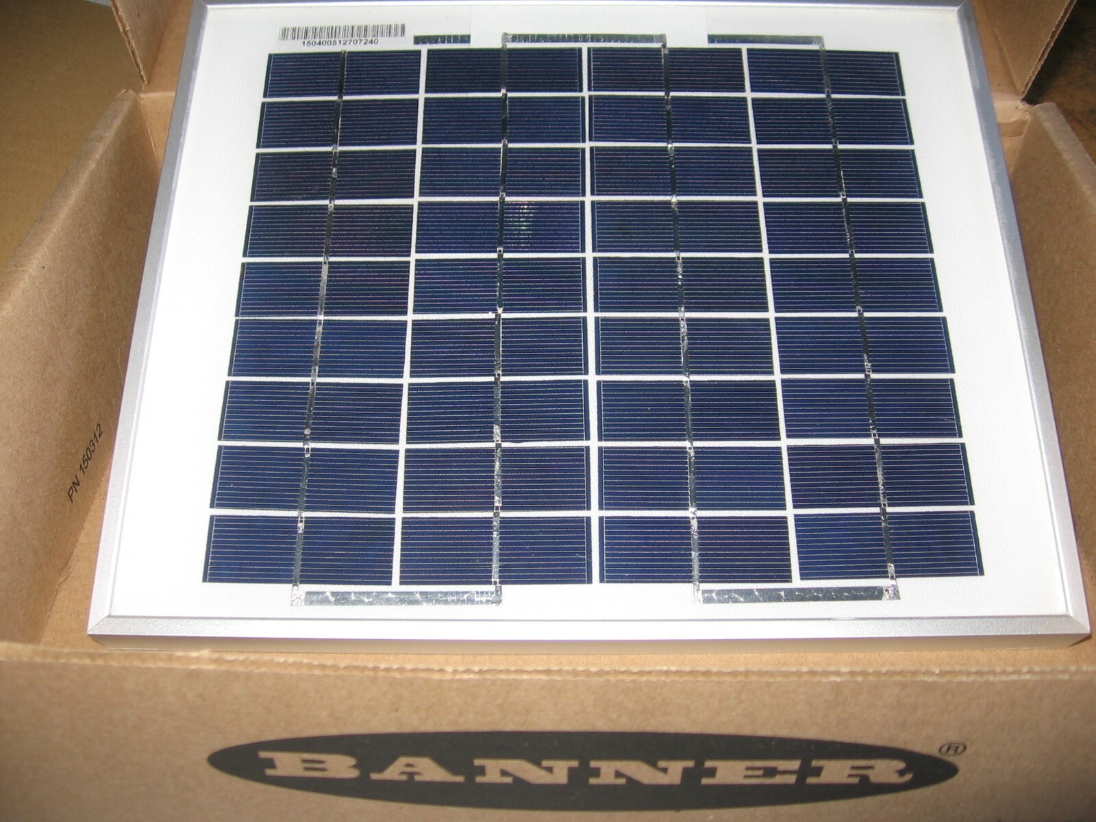 Banner BWA-SOLAR Panel- w/ Mounting Bracket 12 Volts DC / 5 Watt #93656