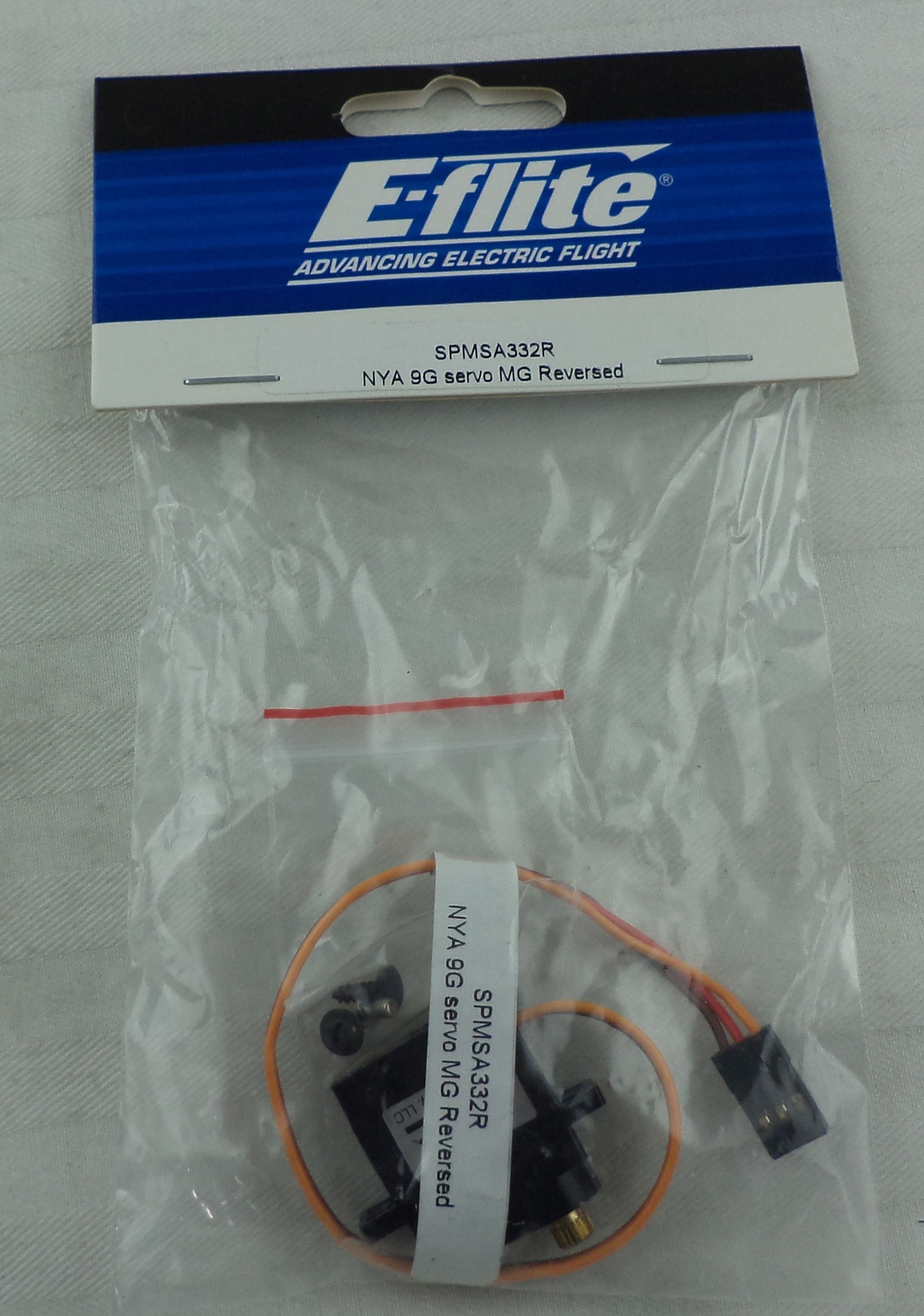 E-Flite/Spektrum 9g Sub-Micro Metal Gear Servo SPMSA332R (Reversed)