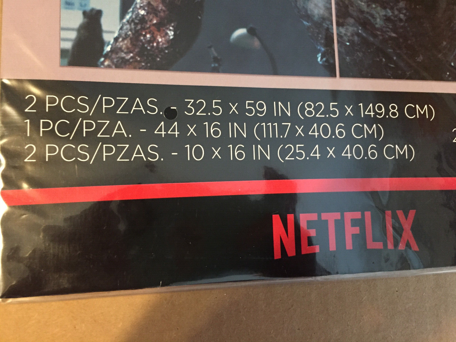 Stranger Things Scene Setters Wall Decorating Kit 5 Piece Demogorgon