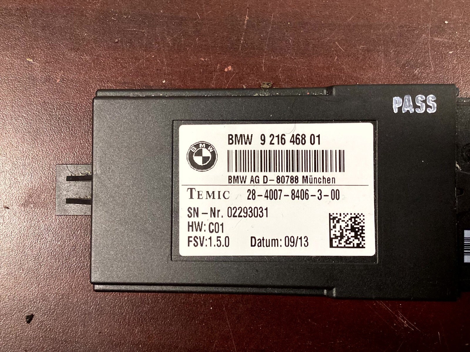 2012-2016 BMW 328i SEAT CONTROL MODULE OEM .