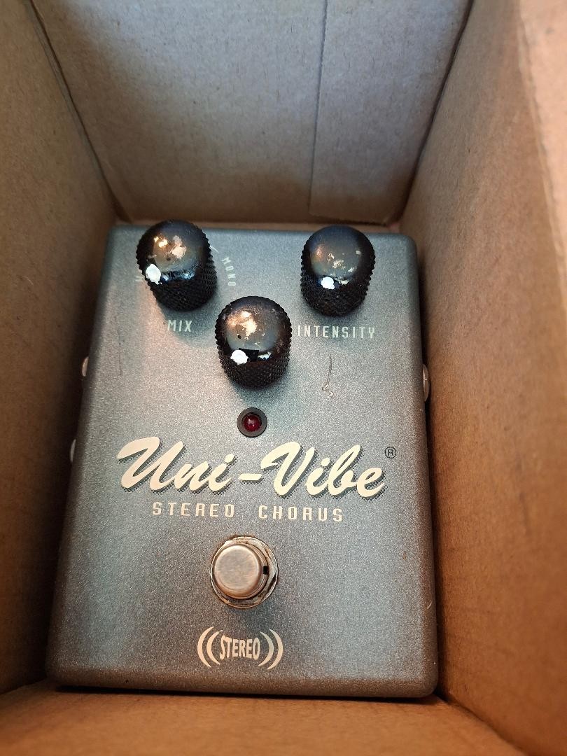 Dunlop Uni-Vibe Stereo Chorus effect pedal