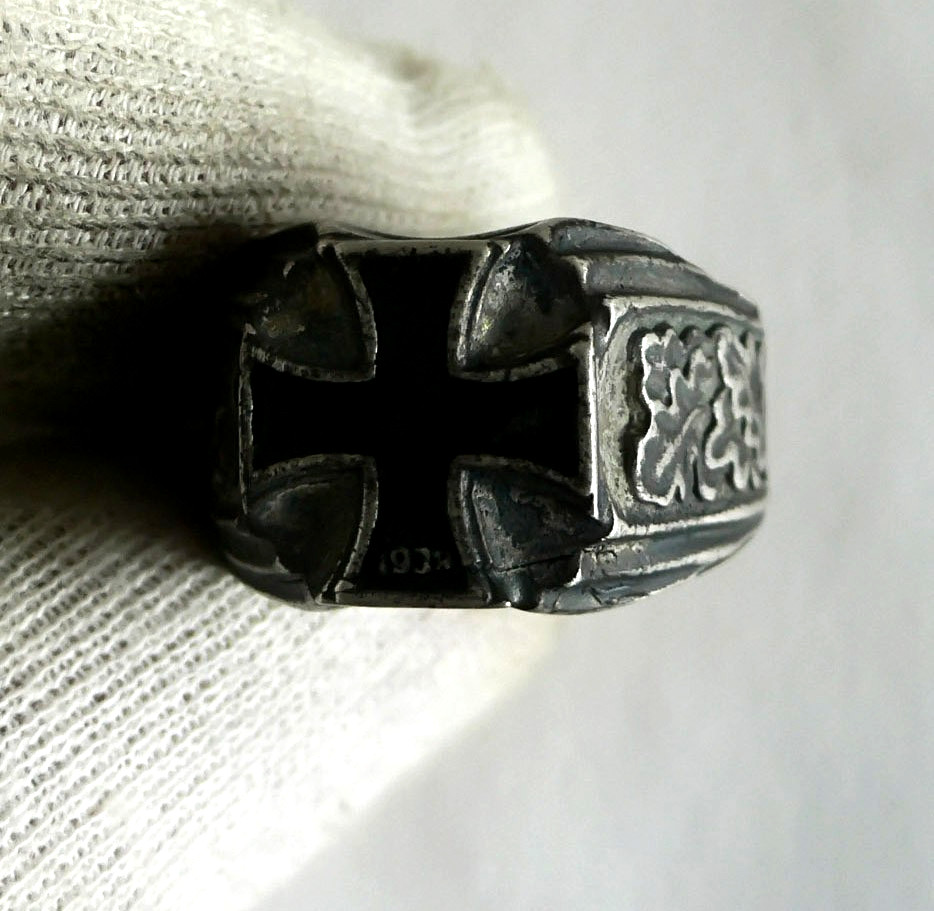 RING GERMAN WW2 WWII Pz.Div.-Panzer Tank Division Oak Leaves Ring
