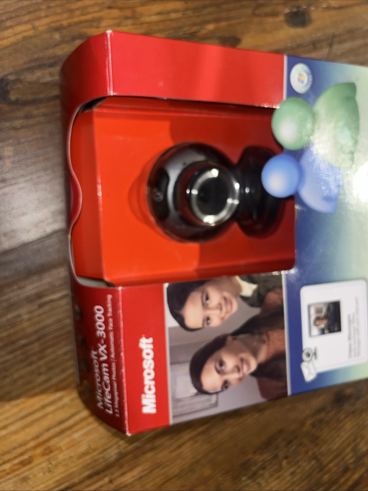 New! Microsoft LifeCam VX-3000 Webcam Model No:1076 (68A-00007) Computer Camera