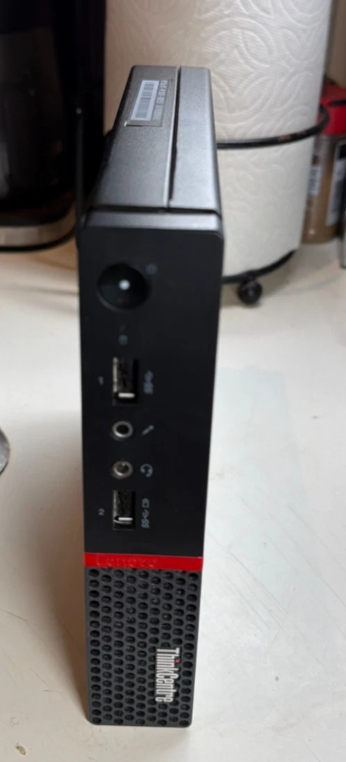 Lenovo M715q Tiny Ryzen 3 PRO 8GB 128GB NVMe Win11 Vega WiFi 3xDP