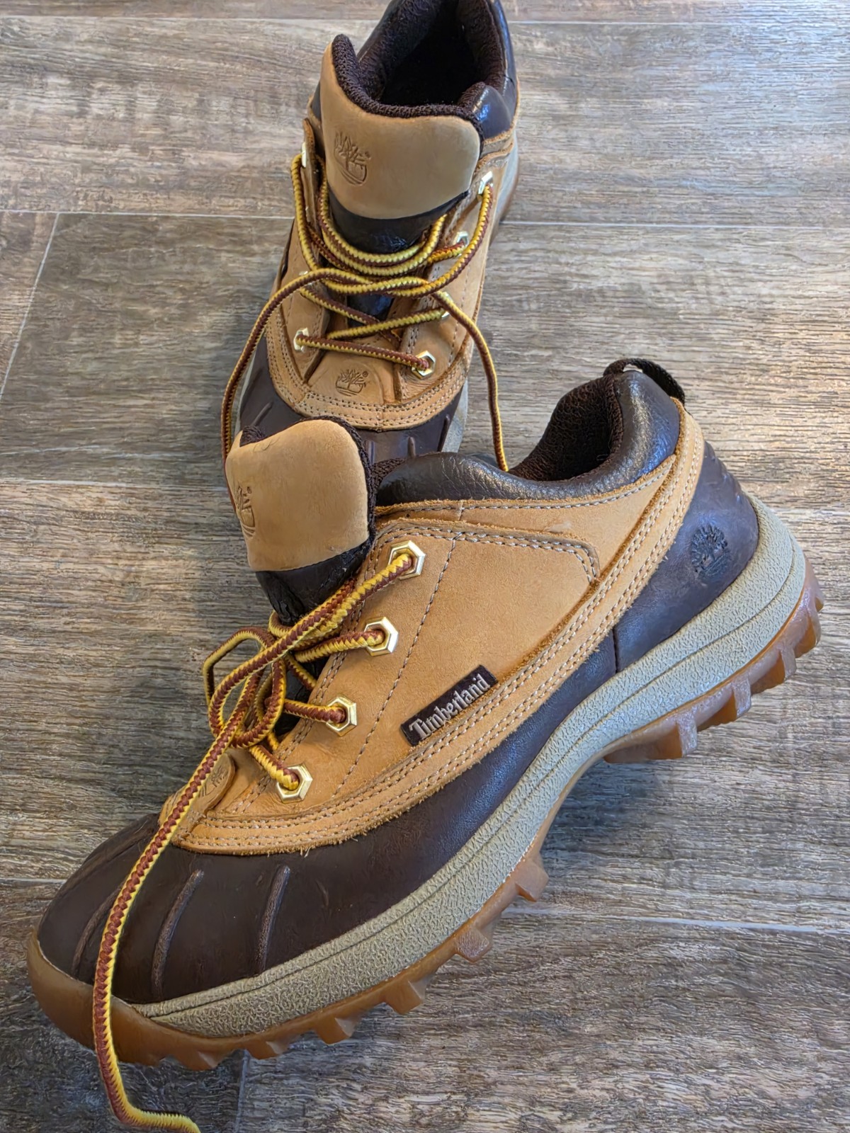 Timberland Men's Brown Tan Leather Lace Up Ankle Duck Boots Round Toe Size 9