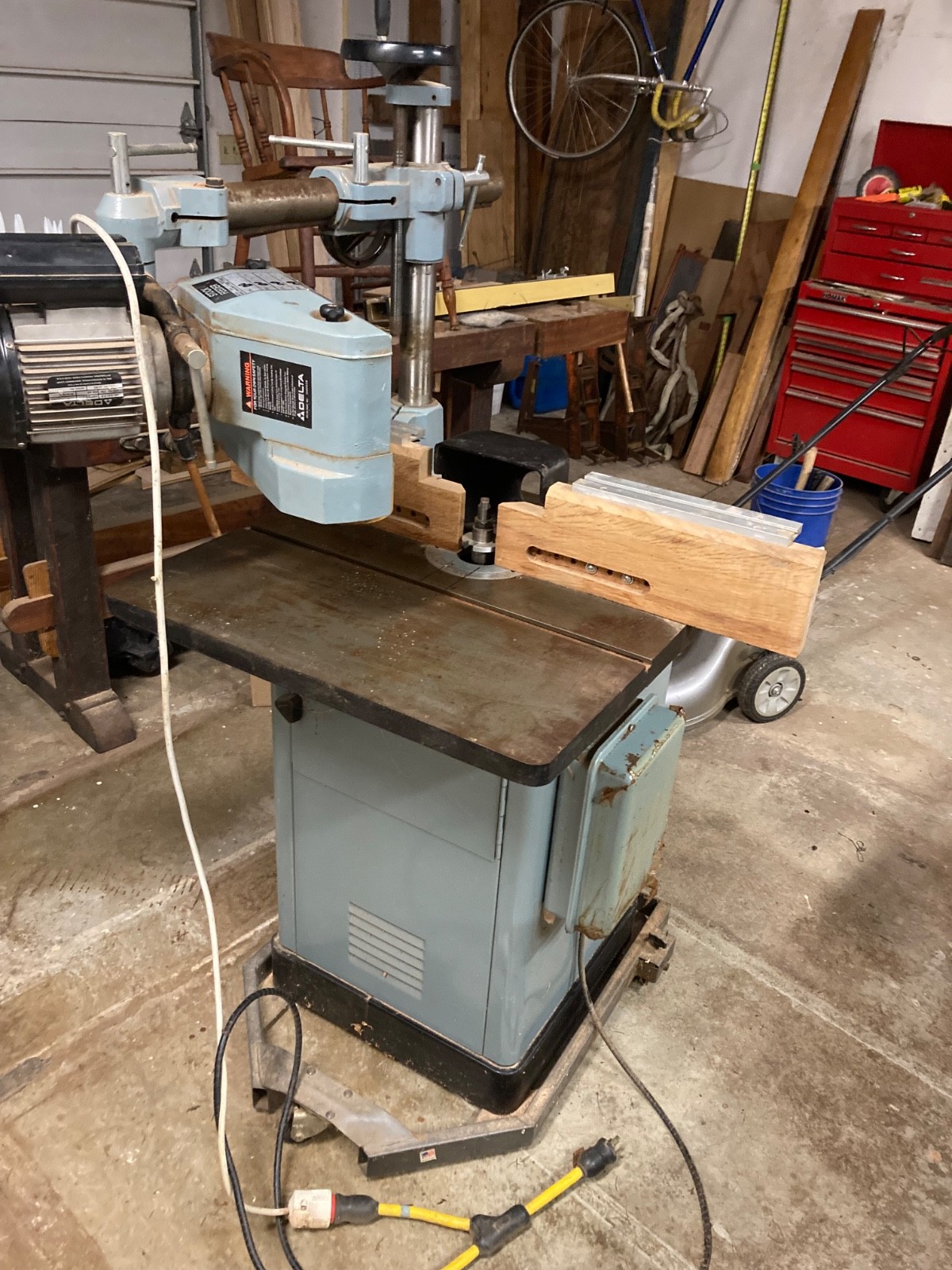 Rockwell wood shaper ( industrial )with power feed and mobile base