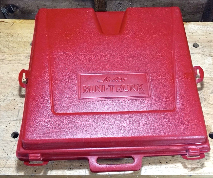 Vintage Auto Mini Trunk Roadside Emergency Car Kit, Vehicle Safety Road Side