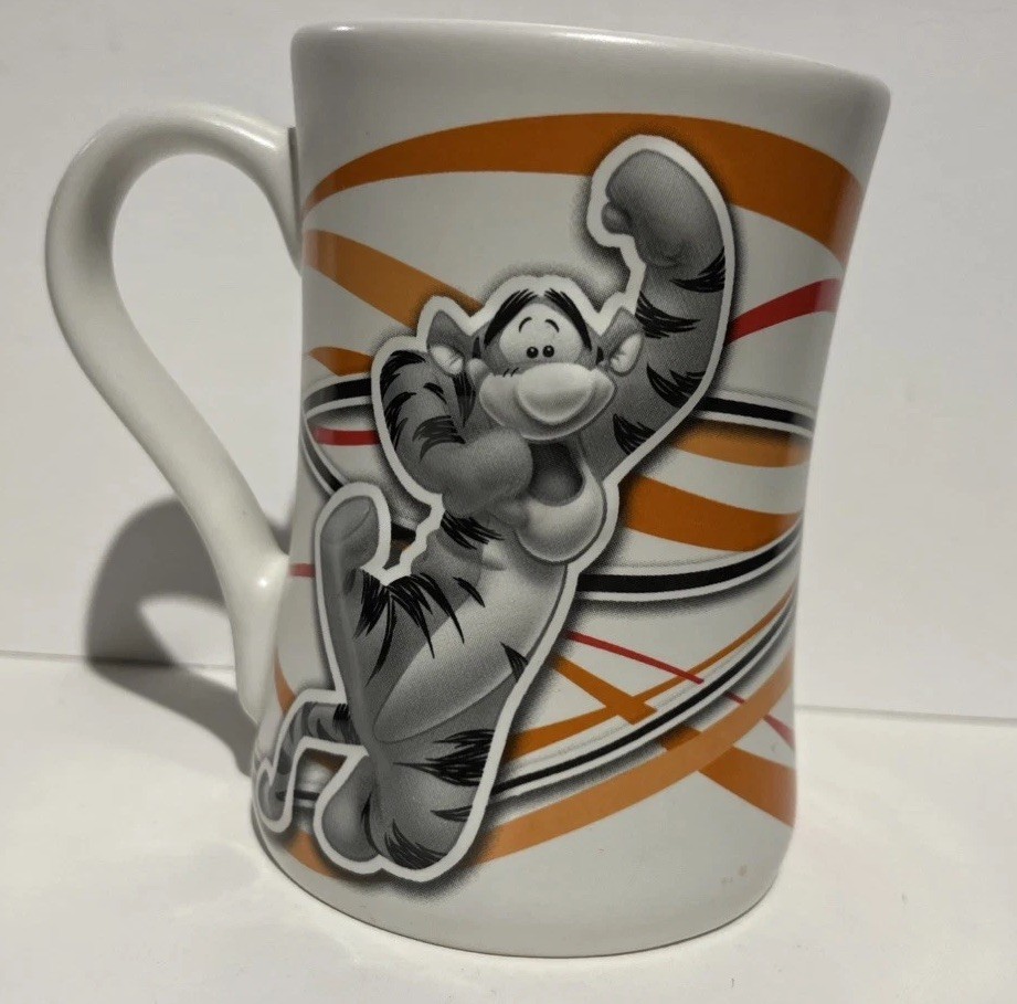 Disney Tigger Mug. Exclusive authentic original Disney Store.