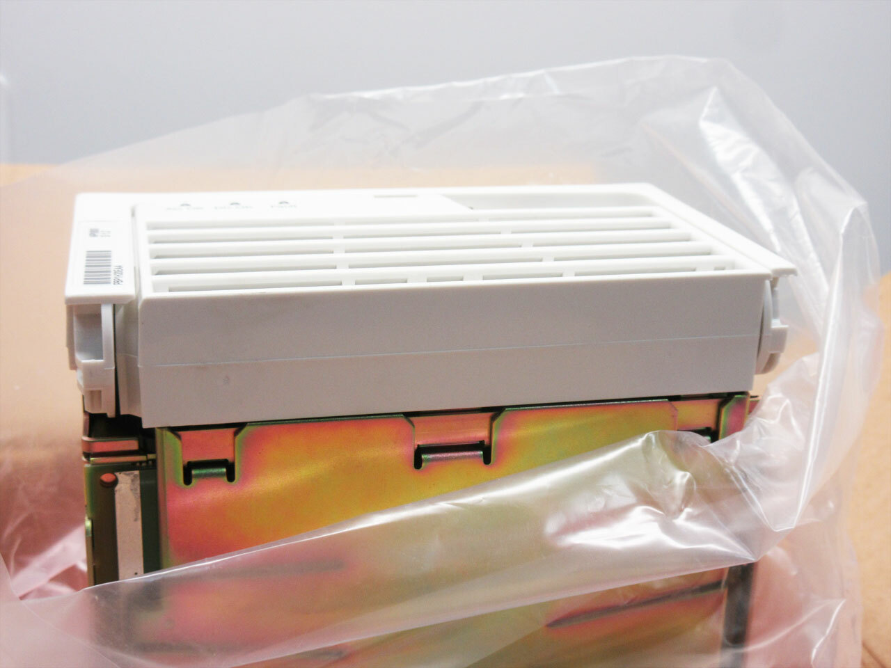 TYCO NP0800 DC POWER SUPPLY - BROKEN PLASTIC HANDLE