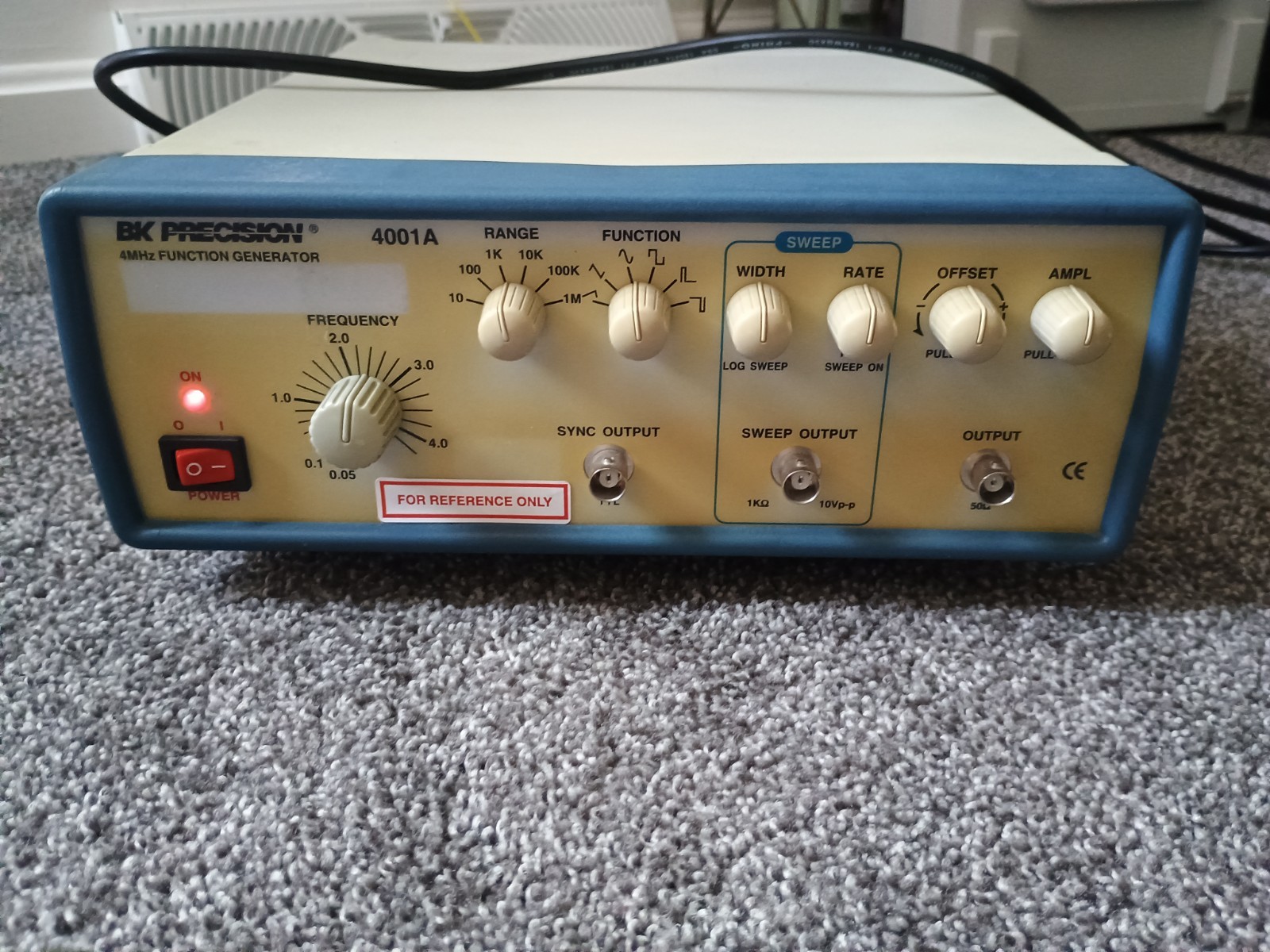 BK PRECISION 4001A 4MHz FUNCTION GENERATOR - Free Shipping