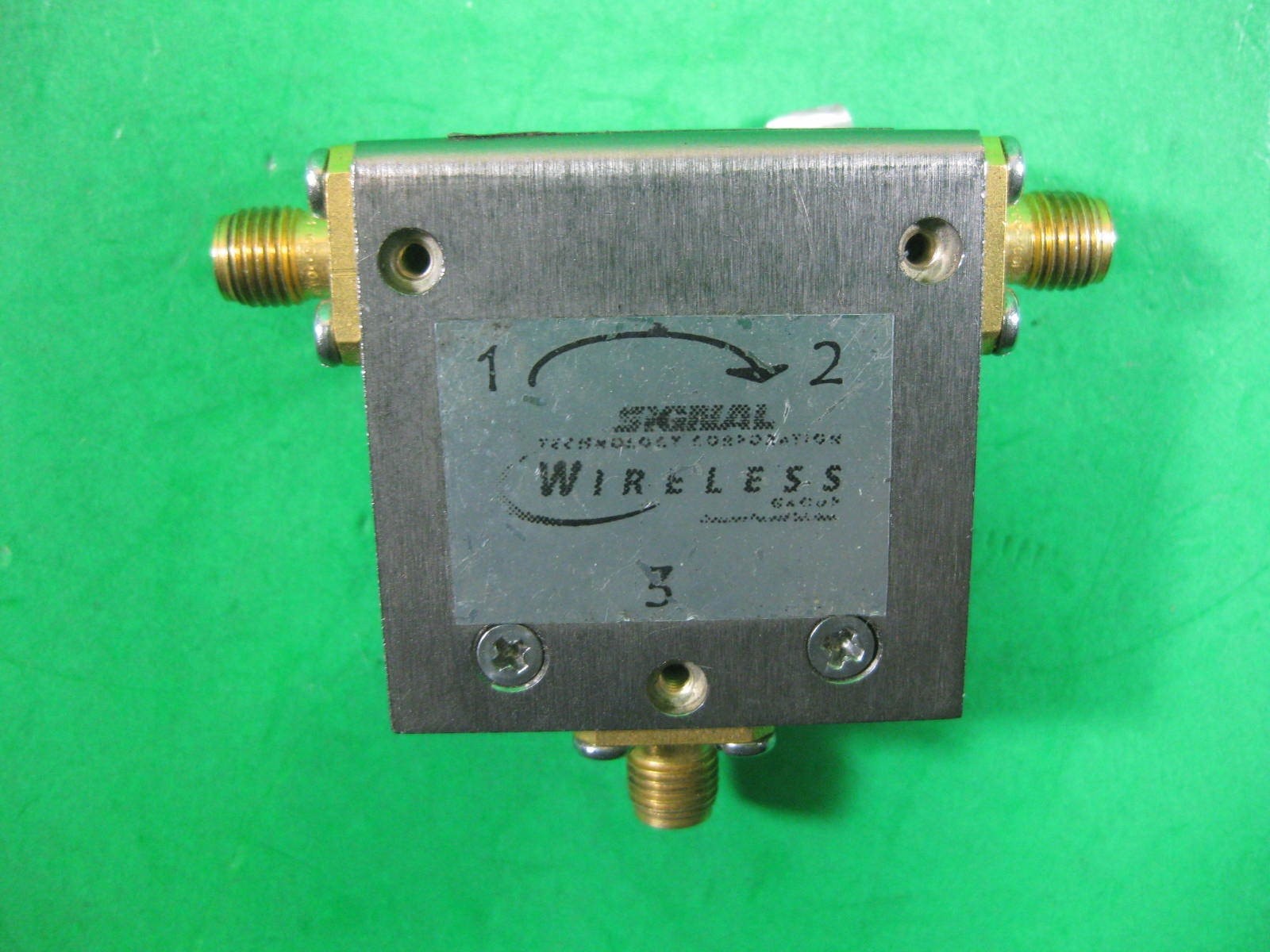 ST Microwave Corp. -- 1M88CV-1782 -- Used