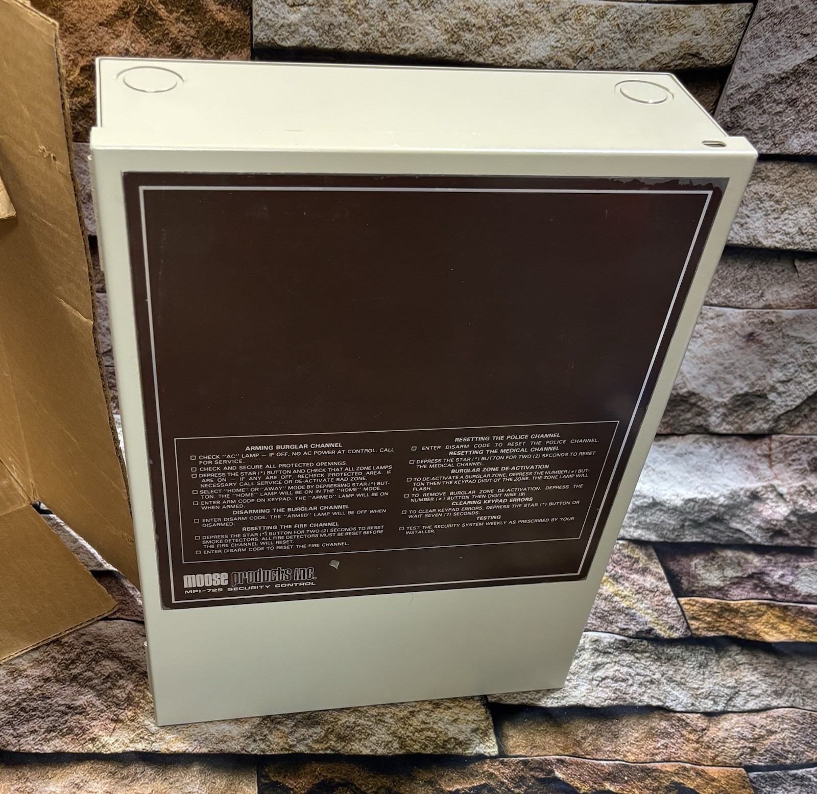 Moose Mpi-725 Security Control Alarm System with Accessories