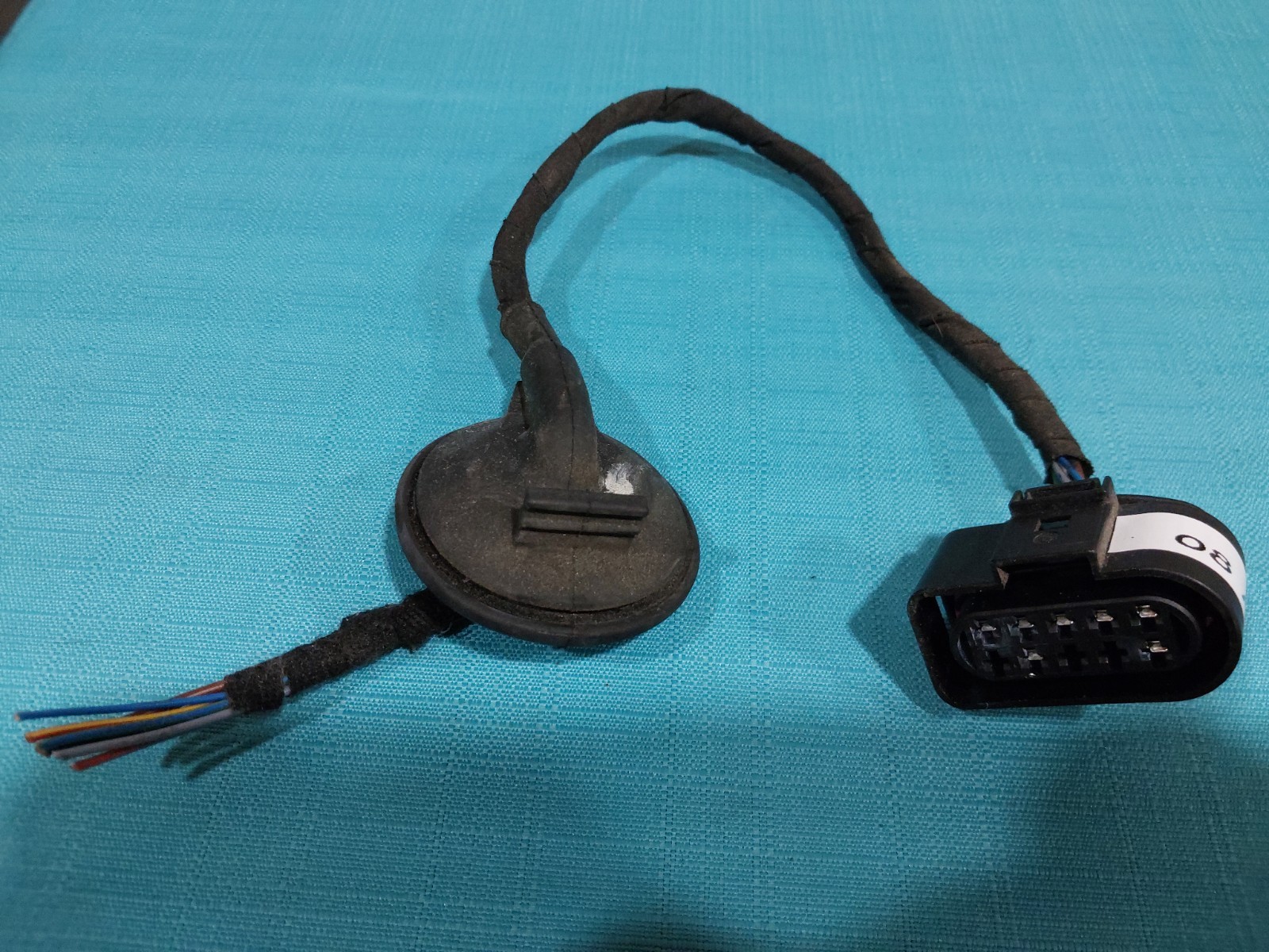 2005 to 2008 Audi A6 S6 Quattro Sedan Right Taillight Wiring Pigtail Connector