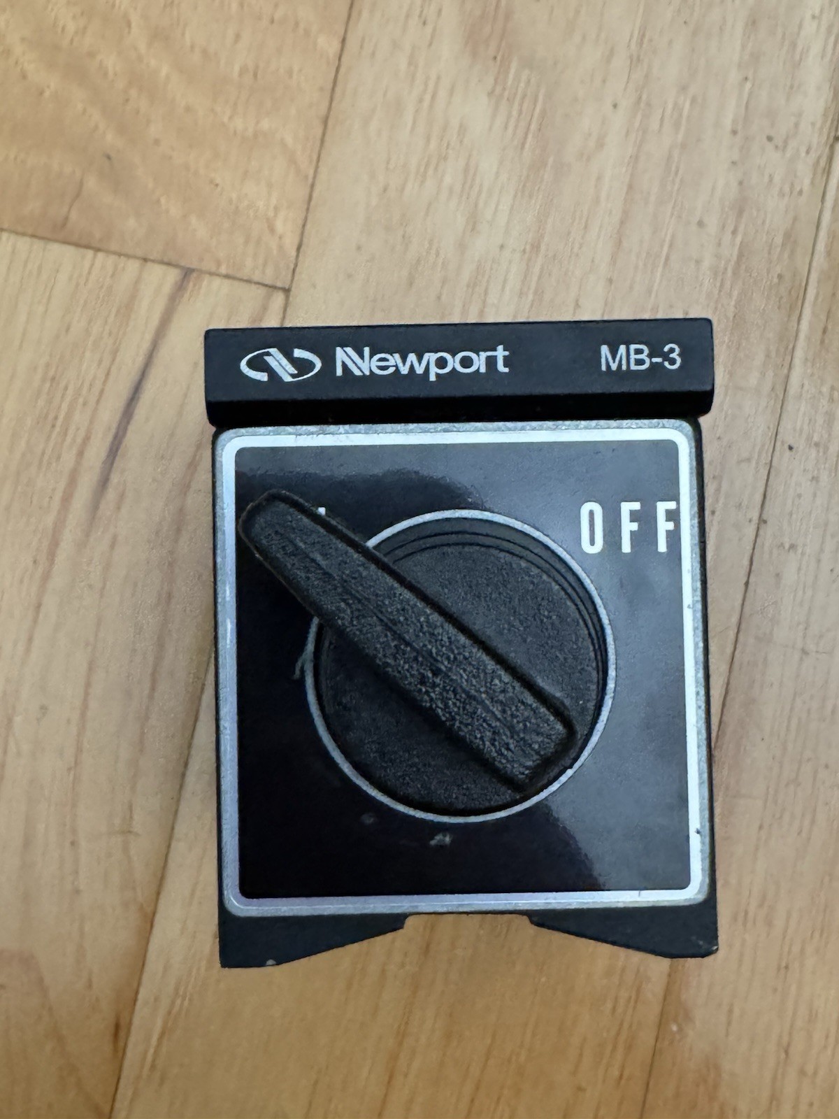 Newport MB-3 Compact Magnetic Base