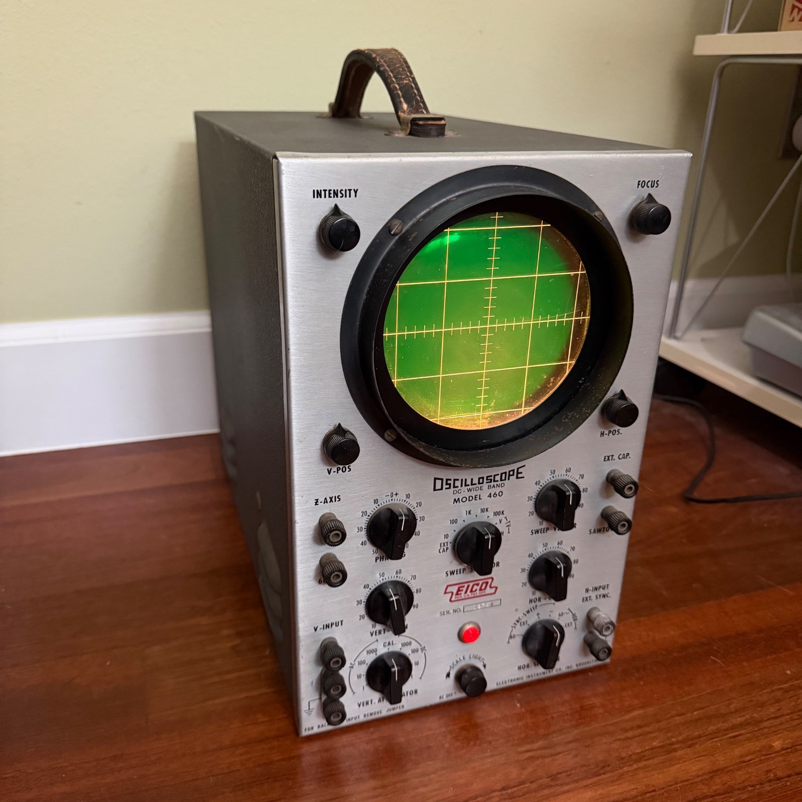 Vintage Eico Model 460 Oscilloscope - DC Wide Band - powers on, untested, as-is