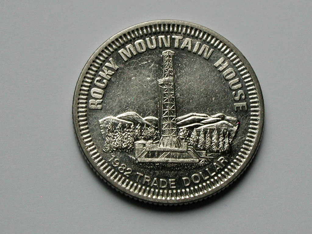 Rocky Mountain House AB CANADA 1982 Trade DOLLAR Token with Canoe & Oil Derrick