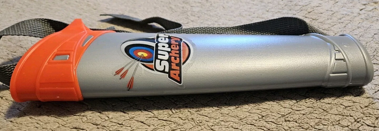Super Archery Plastic Toy Quiver 12 Inches