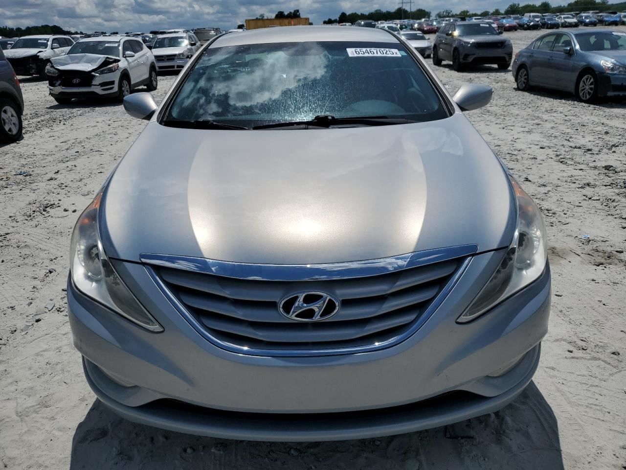 SONATA 2013 Glove Box 4747335