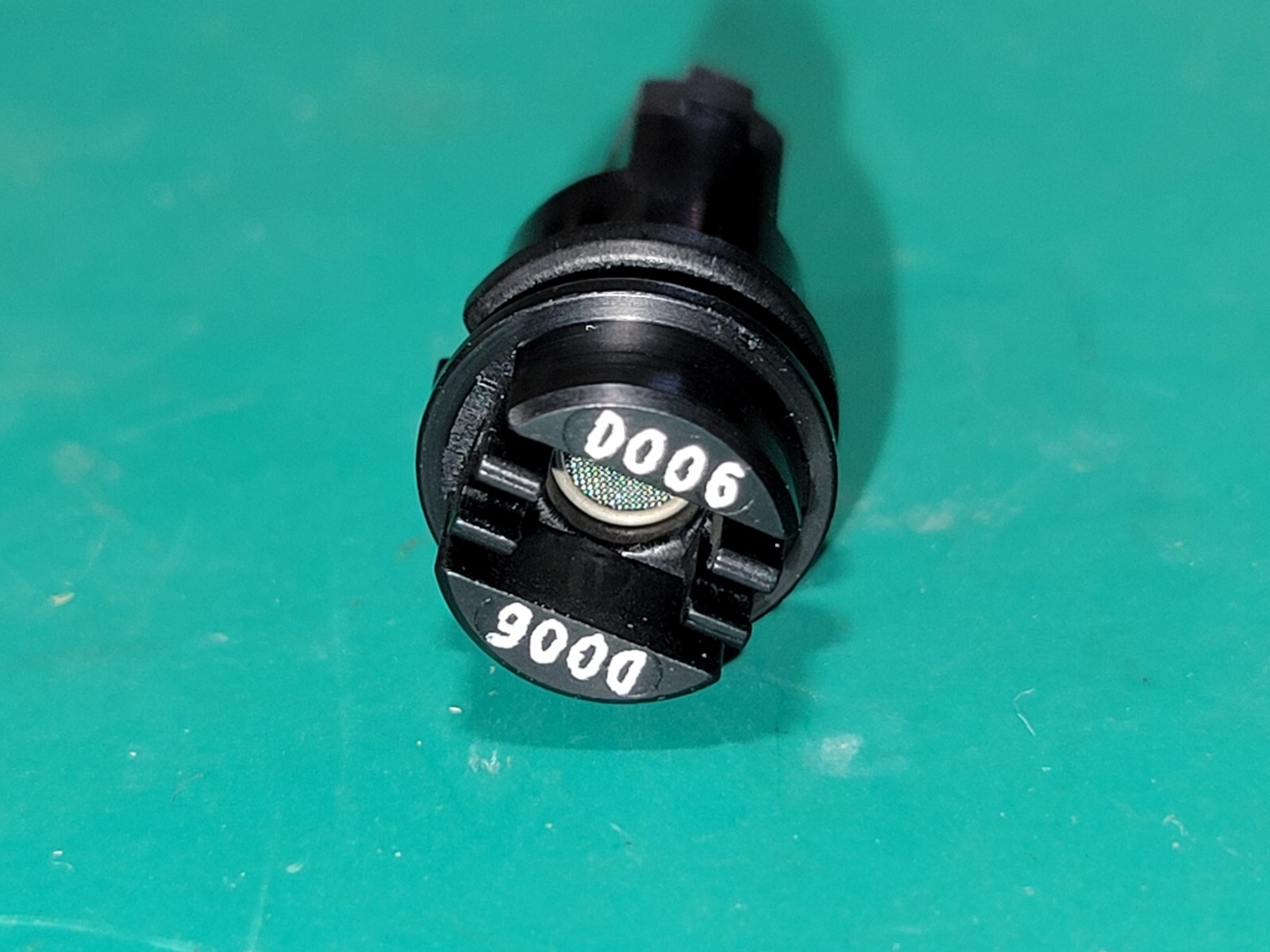 Universal Instruments Nozzle D006 Custom 9mmx3mm Compliant Tip