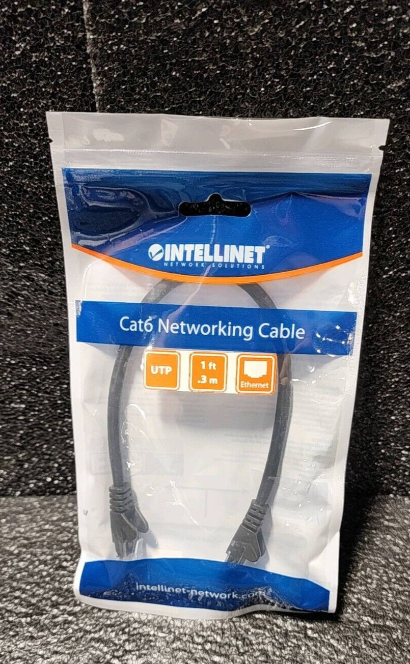 Intellinet CAT6 Patch cable UTP 1ft, black