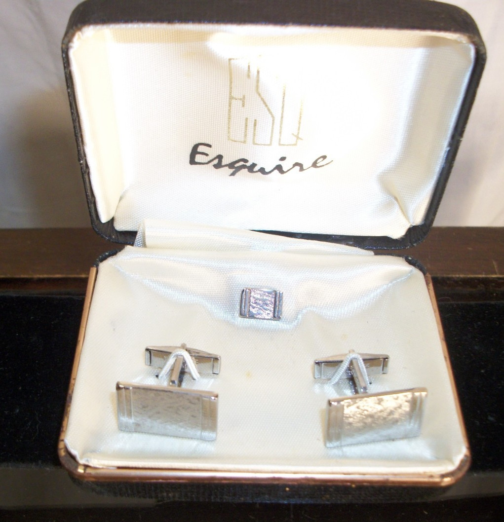 Vintage Esquire Cuff Links Tie Tack Set Silver Tone in Box