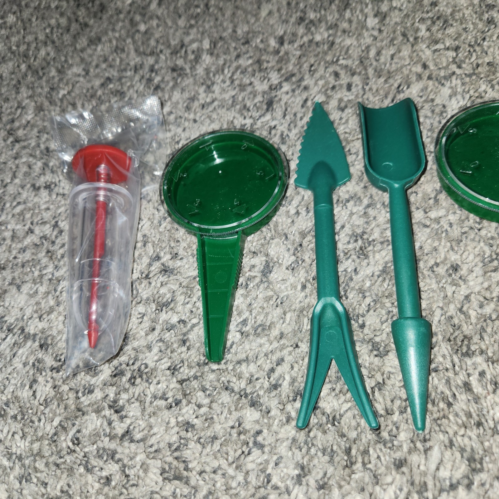 6Pc. Mini Sowing Seed Dispenser Planter Tool Kit for Gardening
