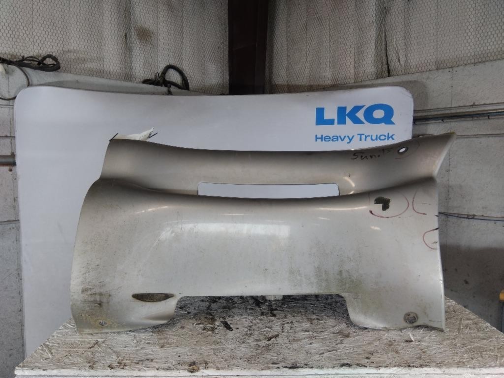 For 2001 KENWORTH T2000 SIDE FAIRING Right ,  GA