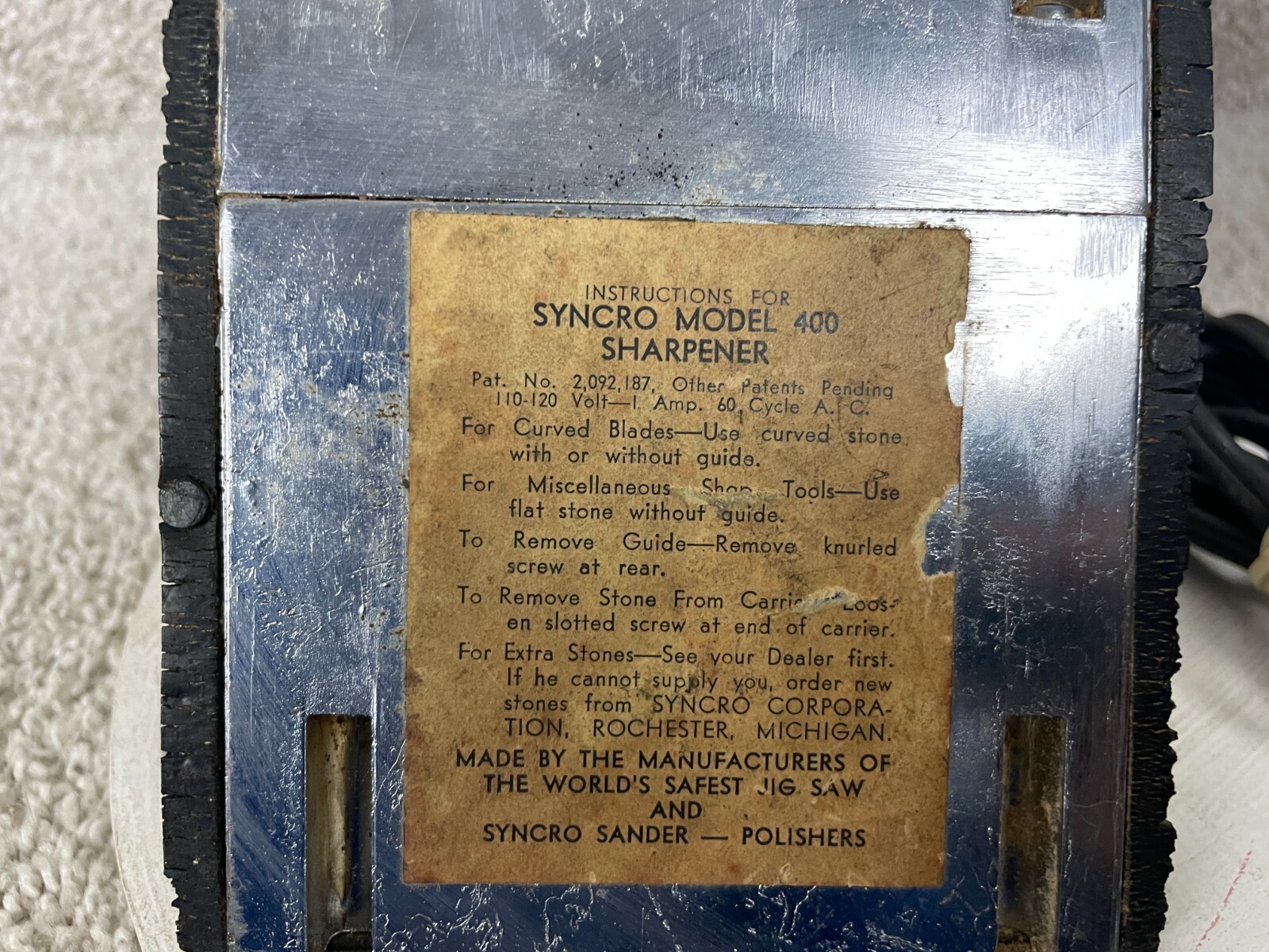 Vintage Syncro Model 400 Electric Sharpener W/ Instruction Tested/Works