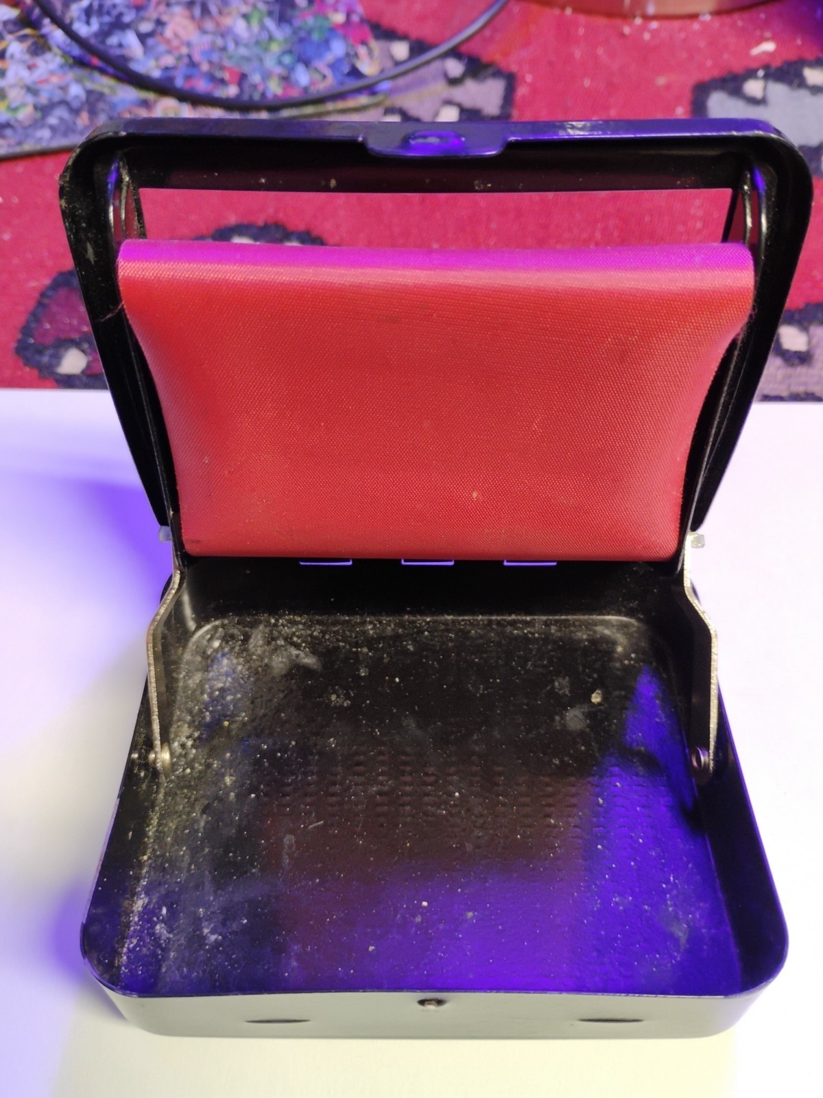 79Mm Adjustable Automatic Cigarette Rolling Box (RED)