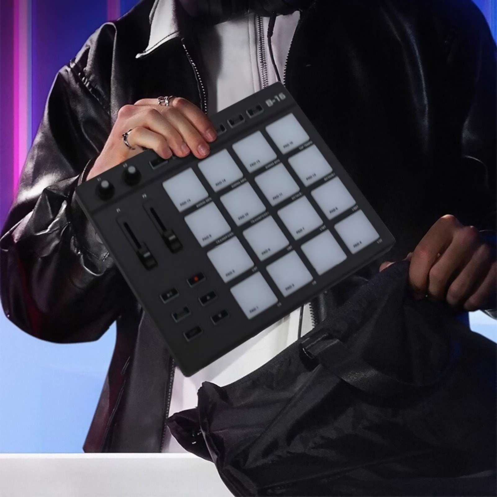 USB MIDI Controller Beat Maker 16 Beat Pads 2 Fader Knobs Drum Machine