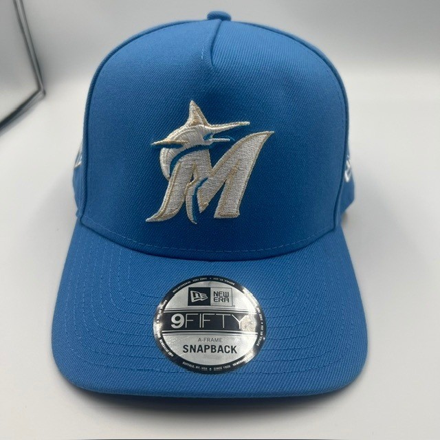 New Era Miami Marlins 30 Patch Anniversary 9FIFTY Light Blue Snapback Hat