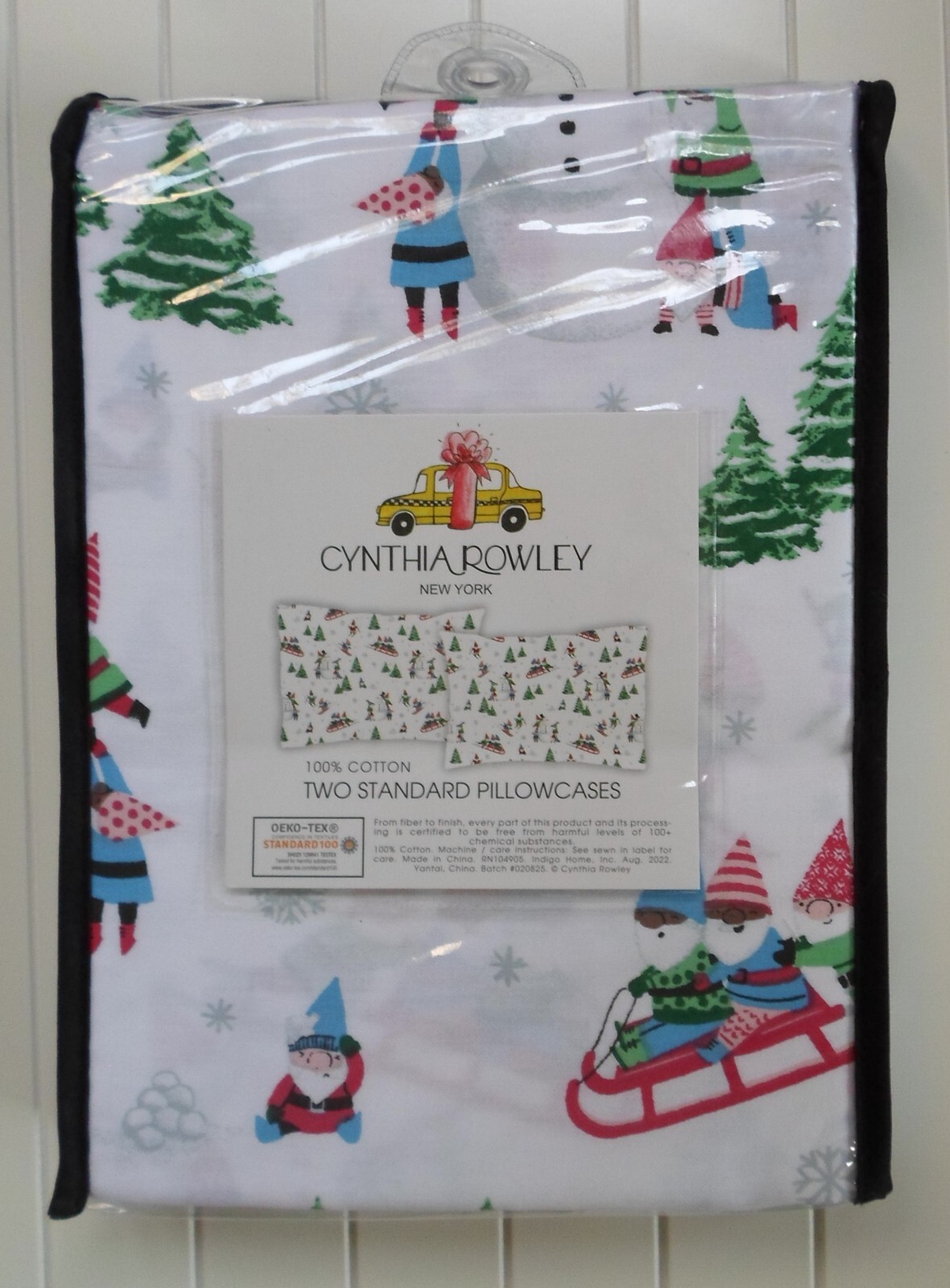 2 CYNTHIA ROWLEY CHRISTMAS Snow Scene 100% Cotton Standard Pillowcases Trees Ski