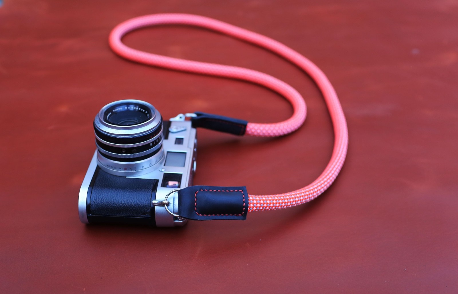 Spotted Climbing Rope Camera Strap | Crimson & Ash Grey