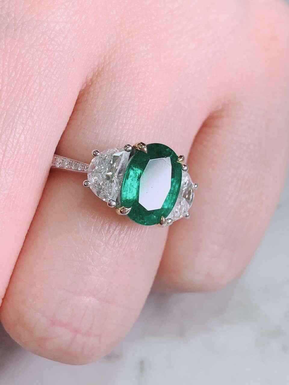 Lab-Created Forest Green 2.3CT Emerald & Two Half Moon Shape CZ Three Stone Ring