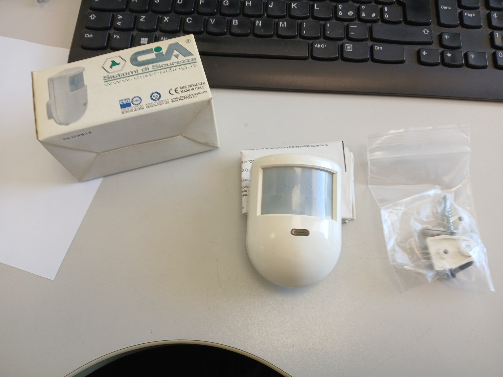 CIA HILTRON IRIS DETECTOR