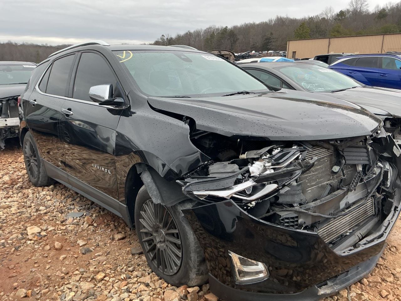 EQUINOX 2019 Glove Box 4935673
