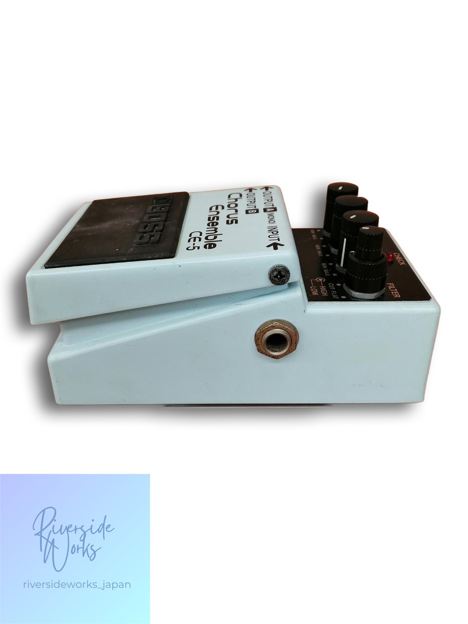BOSS CE-5 Chorus Ensemble Effects Pedal