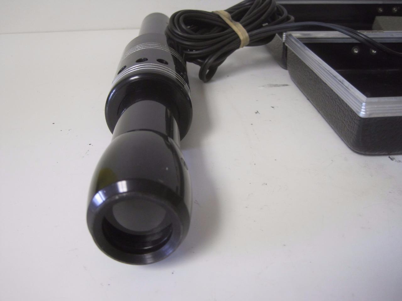 EDNALITE PROFESSIONAL ELECTRIC PROJECTION POINTER SUPER RAREMINT IN CASE LECTURE