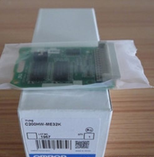 NEW IN BOX OMRON C200HW-ME32K 32K PLC MEMORY UNIT  hpg