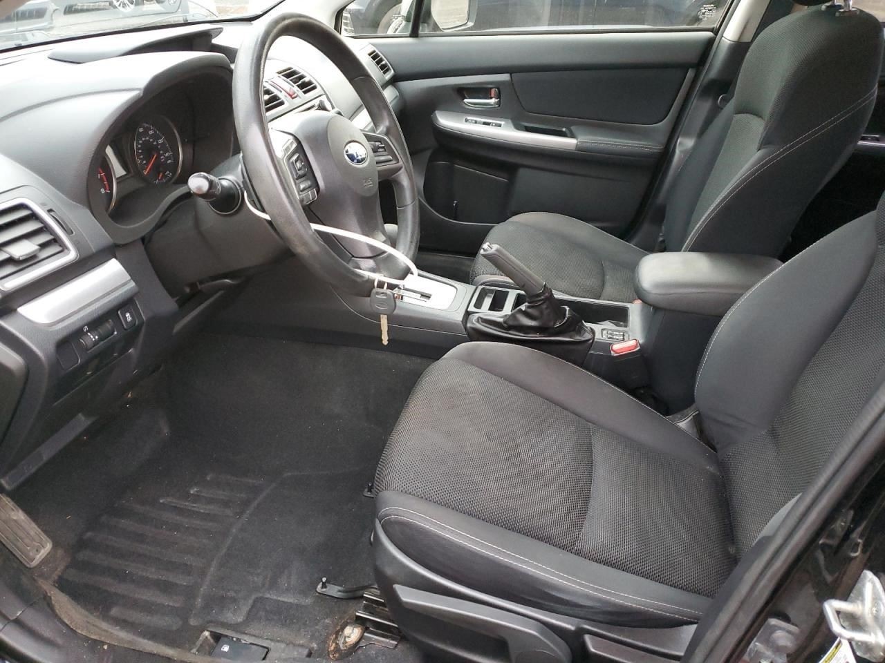 XV CROSST 2015 Glove Box 2071962