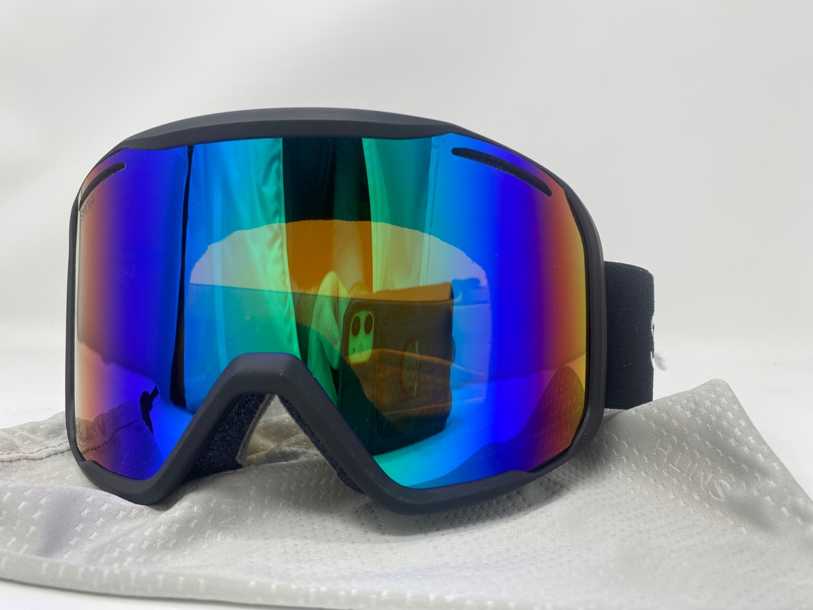 Smith Blazer Ski/Snow Goggles - Green Sol-X Mirror