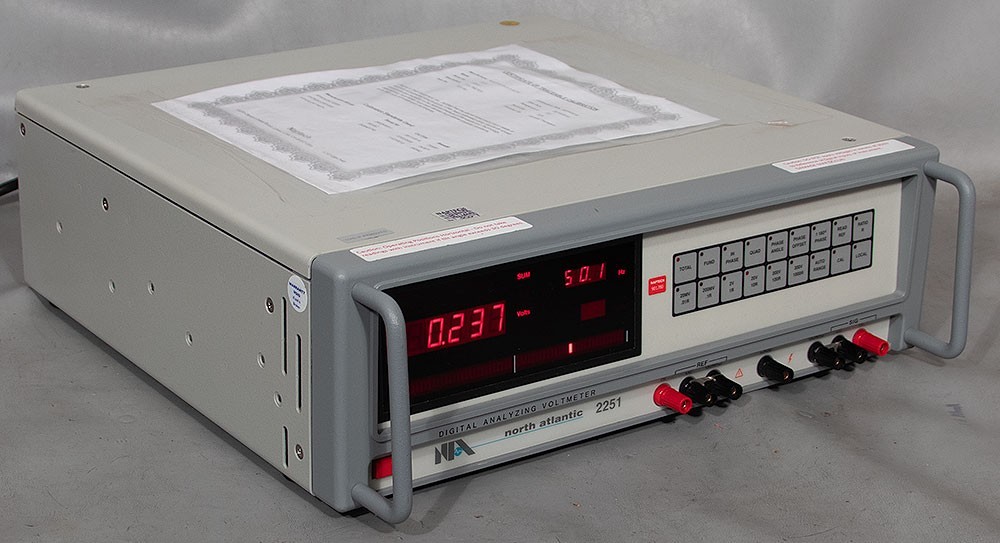 North Atlantic 2251-S3428 DAV Digital Analyzing Voltmeter