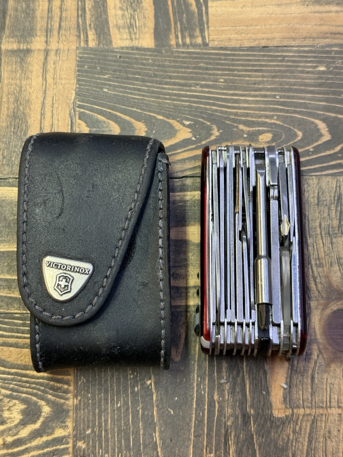 Swisschamp XLT w/ Sheath Used 91mm Ruby Plus Scales All Bits Clean Used