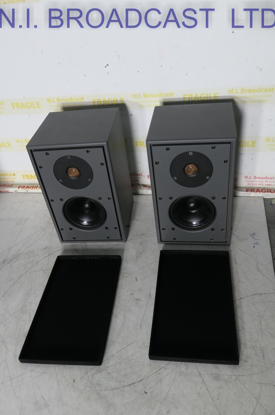 Matched pair Harbeth 20 master monitoring speakers ( m20 )